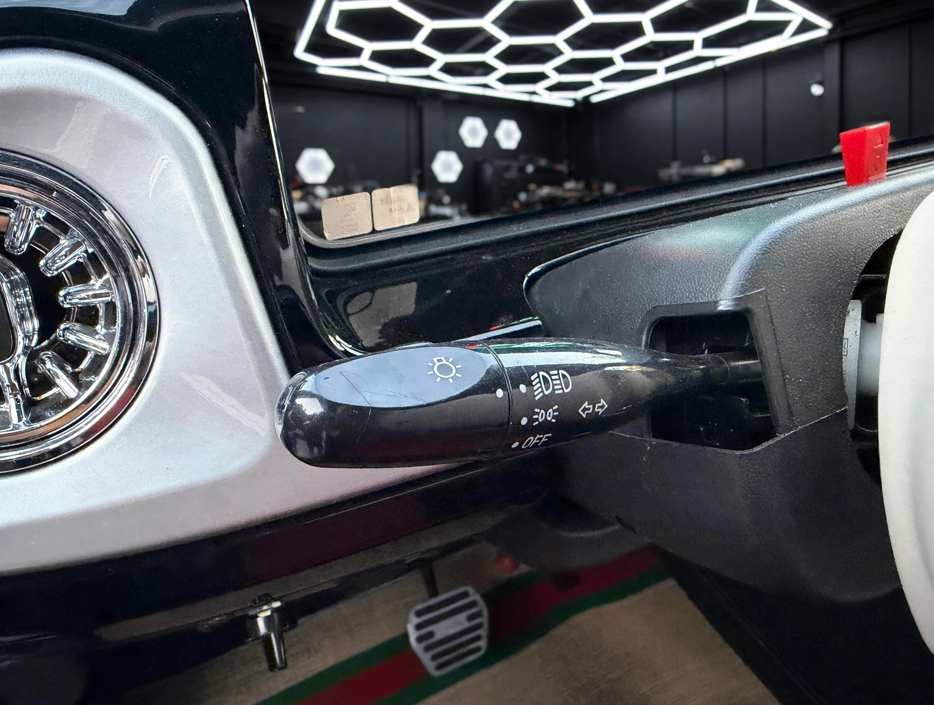 Mini G Wag